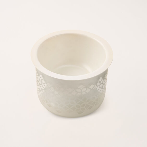 Safa'a white porcelain nut bowl image number 3