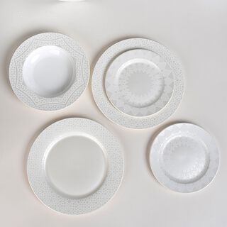 طقم سفرة 18 قطعة