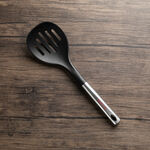 Betty Crocker Plastic Slotted Spoon W/Ss Handle L: 35 Cm image number 2