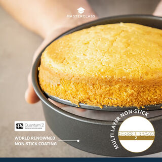 Masterclass non stick round deep cake mold 23 cm