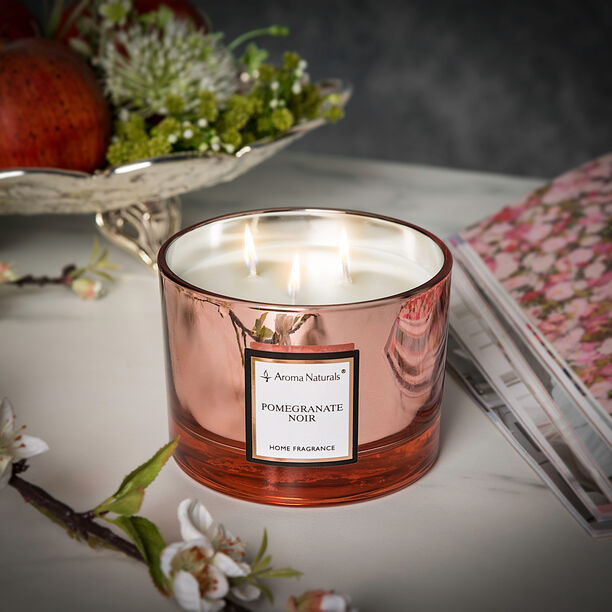 شمعة معطرة في وعاء زجاجي image number 0