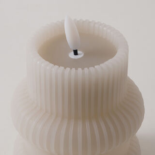 Homez Candle Vase Shape 8.5*11Cm Soy Wax, Beige