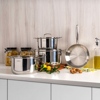 7 Pcs Cookware Set