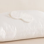 Boutique Blanche Silk Pillowcase And Eye Mask Set 75*50Cm Ivory 100% Mulberry Silk BED LINEN EA 2 image number 3