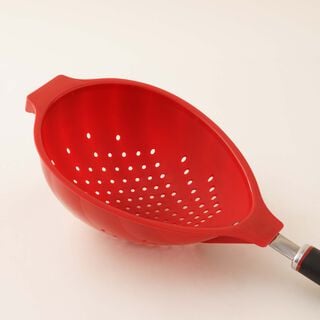Betty crocker red 40cm colander