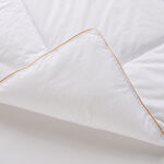 بوتيك بلانش حشوة لحاف كلاود مقاوم لتسرب الريش قطن مزيج أبيض 200*200 سم image number 1