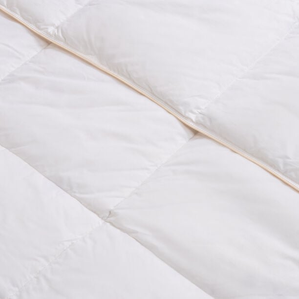 Boutique Blanche Luxury Feather Down Duvet Super King 240*260Cm White 233Tc Cotton image number 1
