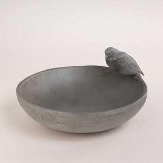 Grey resin bird feeder bowl 40.8*40.8*20.5 cm