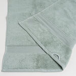 Bath Towel image number 2