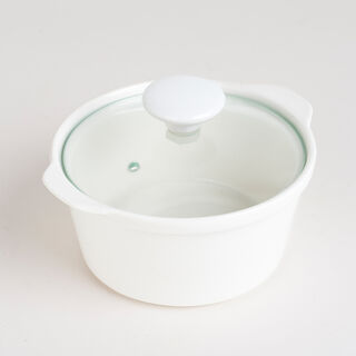 Porcelain 3Pcs Round Casseroles With Lid And Rattan Basket