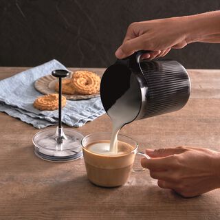 Snips milk creamer 10*15.3cm, black