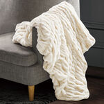 Cottage fur blanket 127*152cm in beige image number 0