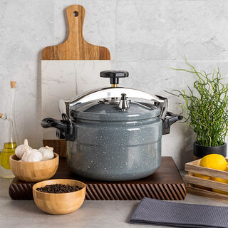 ALUMINIUM PRESSURE COOKER