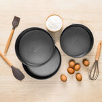 Betty Crocker 3Pcs Springform Grey Color With Lock image number 0