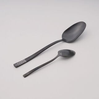 لاميسا طقم ملاعق مائدة بنقشة ليزر، أسود، 16 قطعة