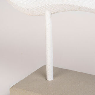 Homez off white resin mirror with ribbed texture 41.2*9.7*32.2 cm