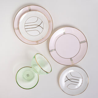 La Mesa pink porcelain/glass 18 pc dinner set