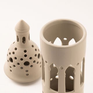 هومز حامل شموع معدن باللون البيج 11.3*11.3*38.2 سم