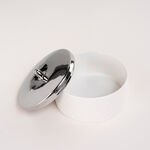 Dallaty white & silver porcelain date bowl with lid 12.3*12.3*3.3 cm image number 2