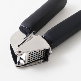 OXO stainless steel garlic press 10.5*4.5cm, black