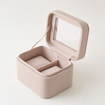 هومز صندوق ساعات جلد بقسمين 12*8*9سم، بيج image number 2