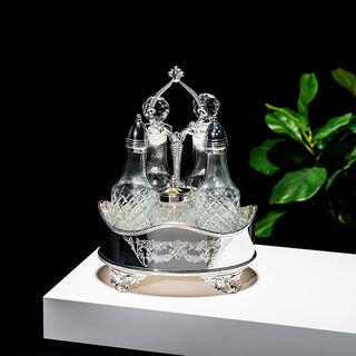 AMBRA SILVER PLATED CRUET SET