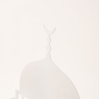 تحفة ديكور رمضاني معدن باللون الأبيض من هومز 39*22*57 سم