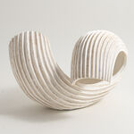 Homez resin ripple sculpture, off white 41.3*29.5*26.5cm image number 0