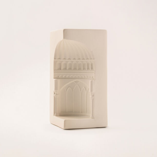 Homez off White ceramic candle holder 14*10*21.5 cm image number 0