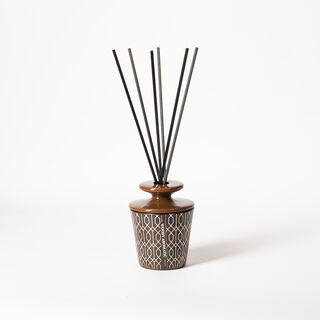 Diffuser 200 ml with 160 g scented jar candle gift set