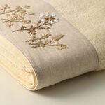 Boutıque Blanche Linen Floral Bath Towel, White 70*140Cm image number 1