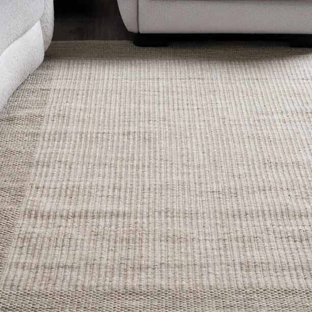 Hand woven rug size 230*160 cm beige image number 1