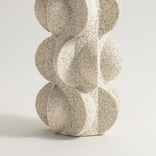 Homez resin vase 15.3*15.3*30.5cm, offwhite