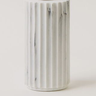 Homez polyresin lotion dispenser, white 7.6*4.5*20cm