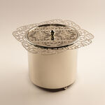 La Mesa metal food server large 32*32*25cm, gold image number 0