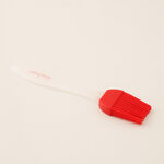 Betty Crocker silicon brush set of 2 pieces 7.5/20cm red image number 2