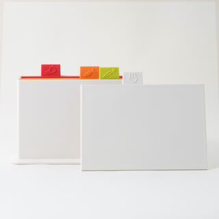 Alberto 4Pcs Cutting Boards With Stand, White