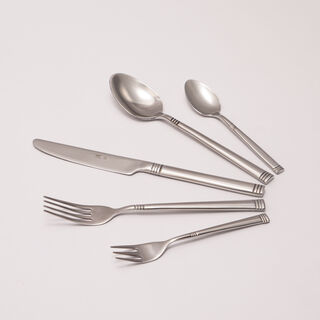 La Mesa silver stainless steel cutlery set 20 pc