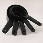 OXO 6pcs plastic measuring cups, black 3.5"* 5"* 9.76" image number 6