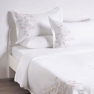 Boutique Blanche 4pcs duvet set king size 220*240cm, white