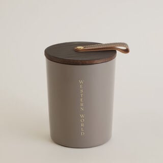 هومز شمعة معطرة في برطمان 470 جم برائحة العنبر الأسود