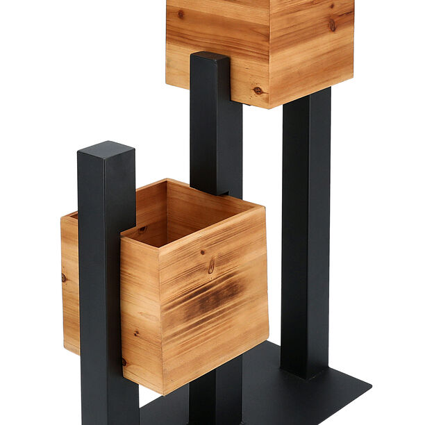 Planter image number 4