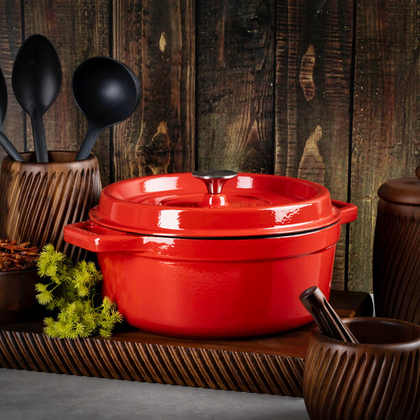 CAST IRON CASSEROLE image number 0