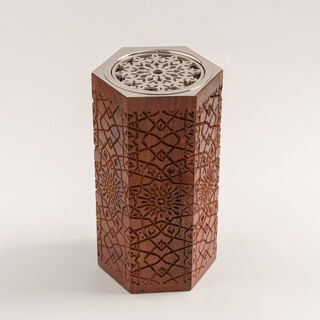 Bahja collection wood oud burner 10*10*20 cm