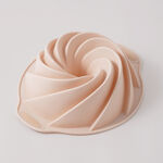 Alberto slilicone 8" bundt pan mold 28.5*24.5*8.5cm, beige image number 1