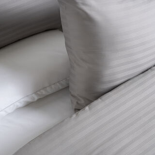 أمبرا طقم لحاف قطن سوبر كينج مخطط 3 قطع 250*260، رمادي