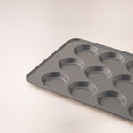 Betty crocker non stick bun tray 12 cups 32.7cm, grey image number 2