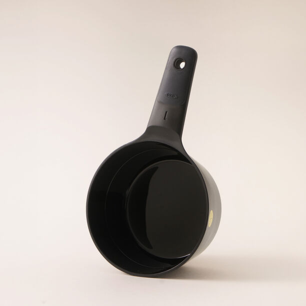 OXO 6pcs plastic measuring cups, black 3.5"* 5"* 9.76" image number 8