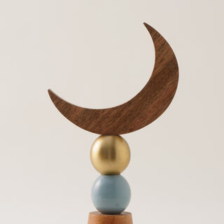 Homez wood Ramadan crescent moon with multicolor spherical base 36*15*7.5cm