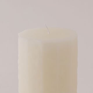 Homez soya wax elegant candle, white 7*7*10.5cm